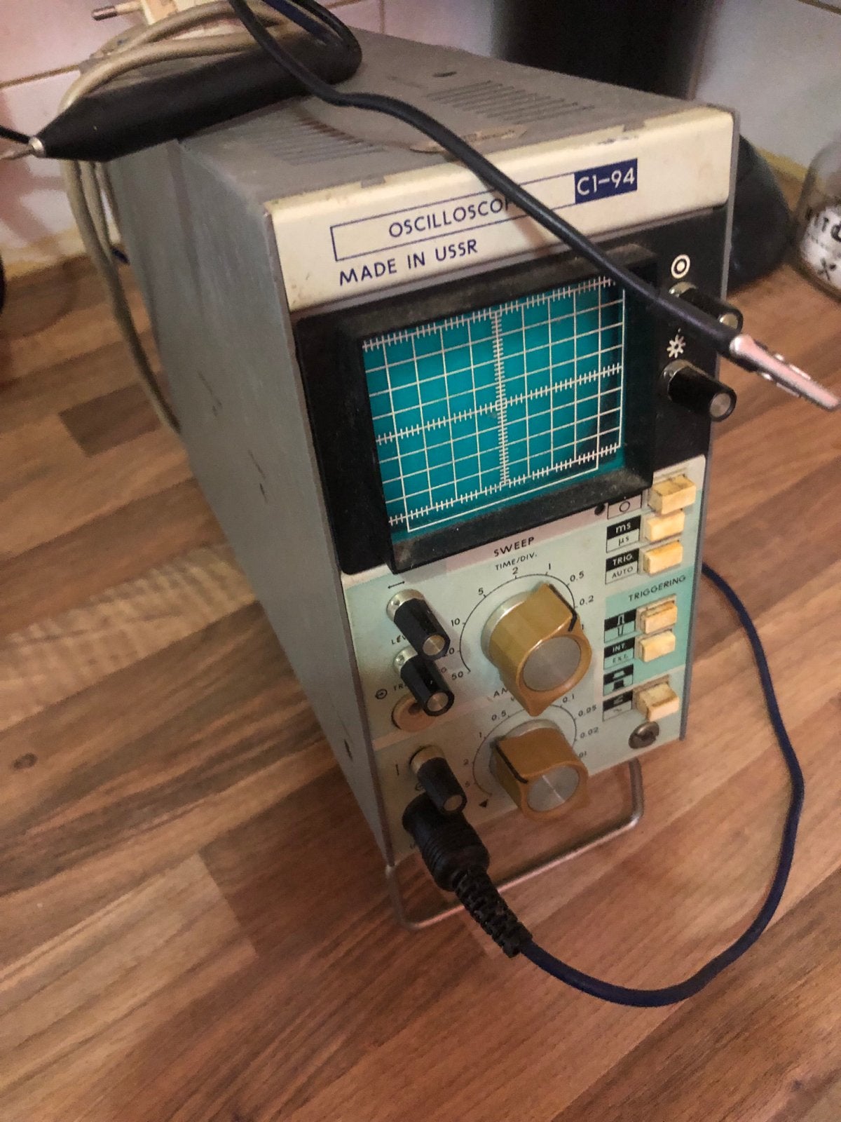 Oude Sovjet oscilloscoop Ci-94 - Werking onbekend, Doe-het-zelf en Verbouw, Ophalen, Gebruikt, Elektriciteit