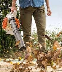 Te huur diverse park machines, Ophalen, Zo goed als nieuw, Benzine, STIHL