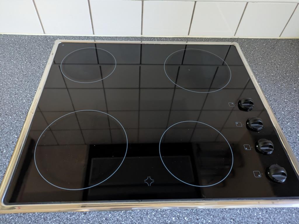 Keramische kookplaat 58x51, Ophalen, Gebruikt, Keramisch, 4 kookzones