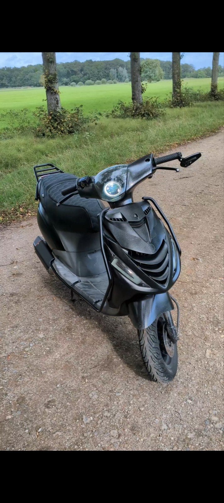 Zip 2000 4t TEKOOP EN TERUIL, Fietsen en Brommers, Ophalen of Verzenden, Zo goed als nieuw