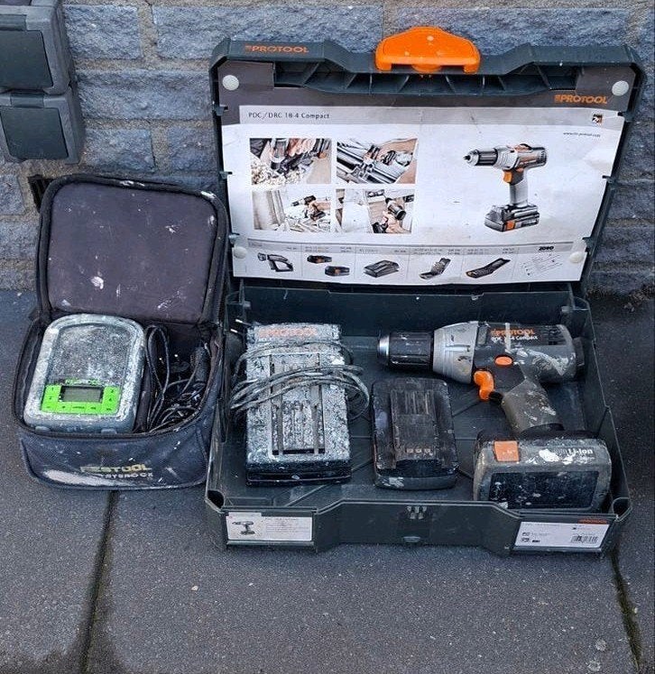 Gebruikte Protool Schroefmachine en Festool Radio met 2 accu, Doe-het-zelf en Verbouw, Gebruikt