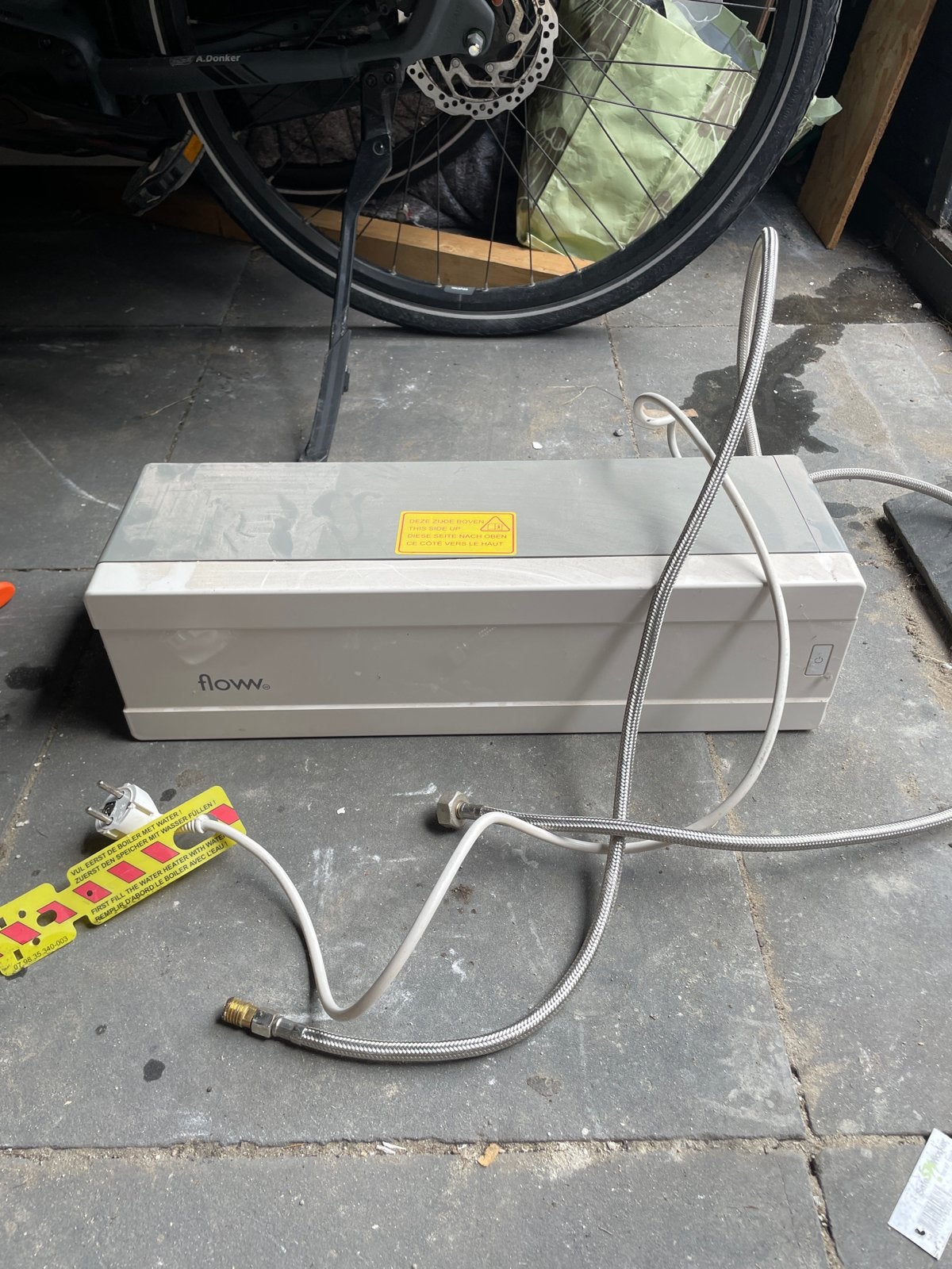 Floww kokend water boiler 4.7L voor cooker aansluiting, 2 liter of meer, Ophalen of Verzenden, Gebruikt