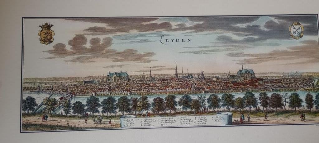 Reproductie van gravures: Stadsgezicht Amsterdam, Leiden, R, Antiek en Kunst, Ophalen, Met tekst, Stadsgezicht, 1600 - 1699