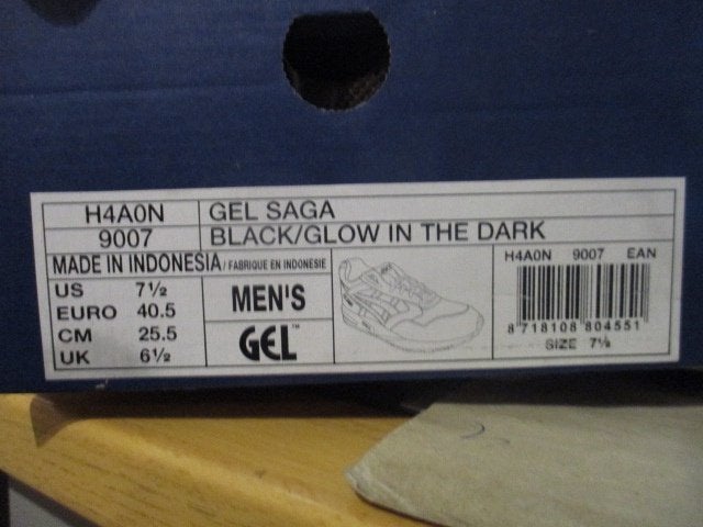 ASICS, nieuw in de doos, Overige kleuren, Sportschoenen, Nieuw, Ophalen of Verzenden