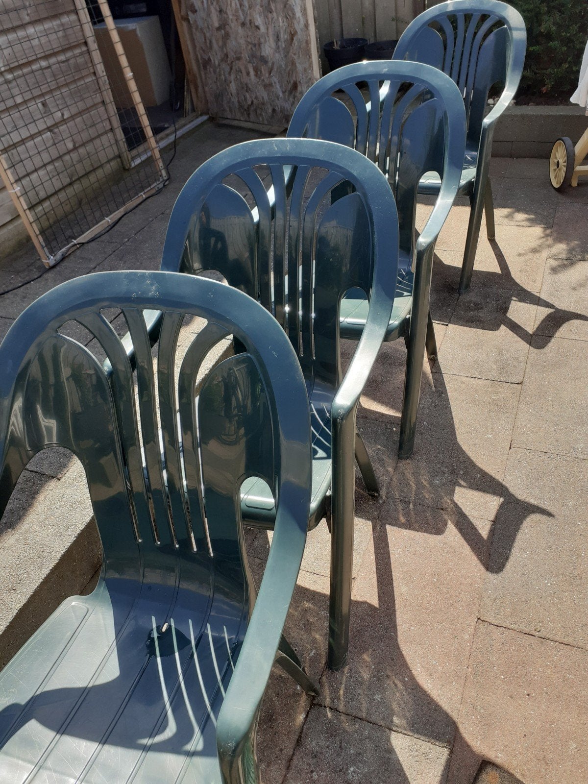 4 stapel  tuin stoelen, Tuin en Terras, Ophalen, Kunststof