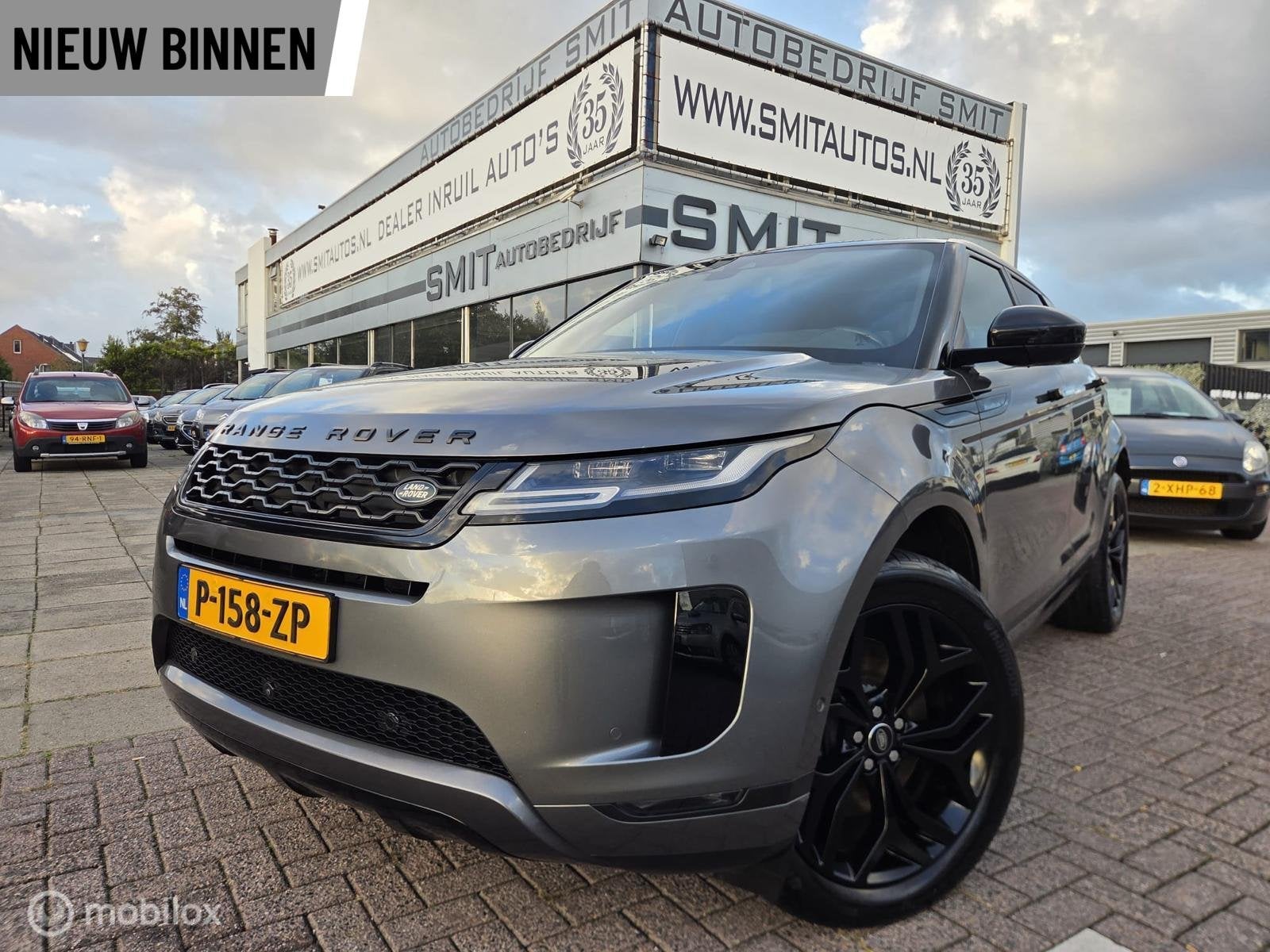 Land Rover Range Rover Evoque 2.0 P250 AWD R-Dynamic First E, Auto's, 249 pk, Euro 6, 4 cilinders, 120 €/maand