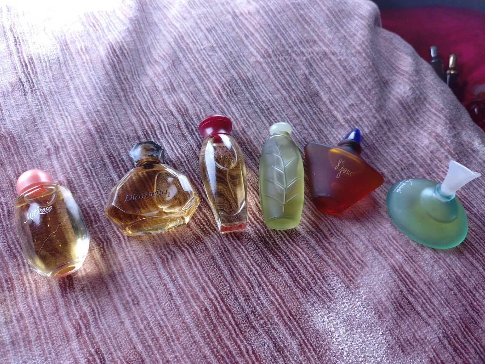 Lot miniatuur parfumflesjes van Yves Rocher, Ophalen of Verzenden, Zo goed als nieuw