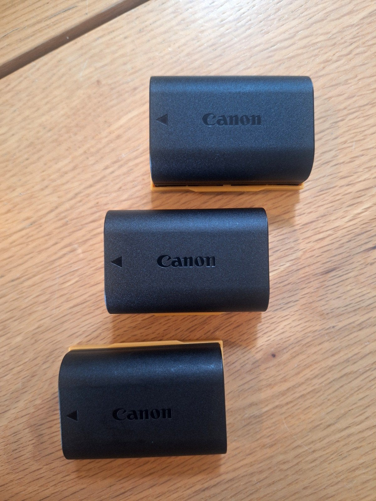 3x Canon LP-E6N accu's voor Canon camera's, Gebruikt, Canon, Canon, Ophalen of Verzenden