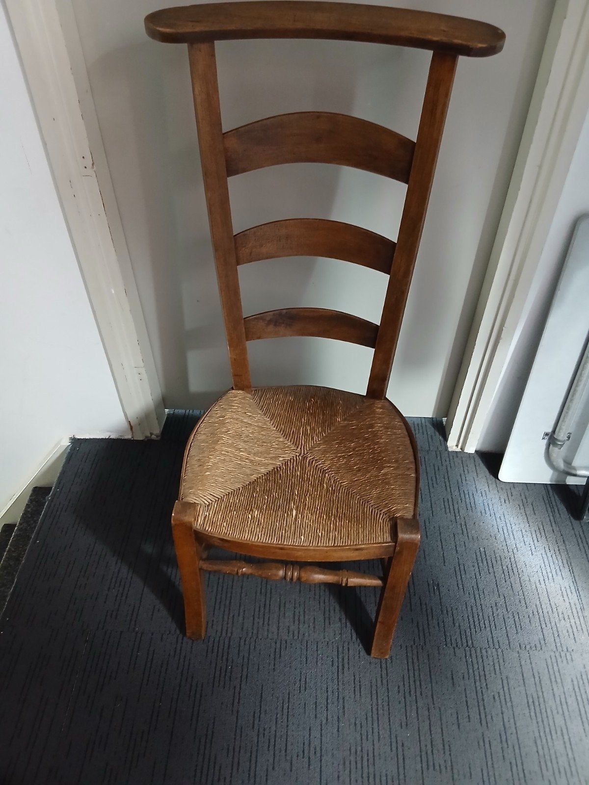 bidstoeltje, Ophalen