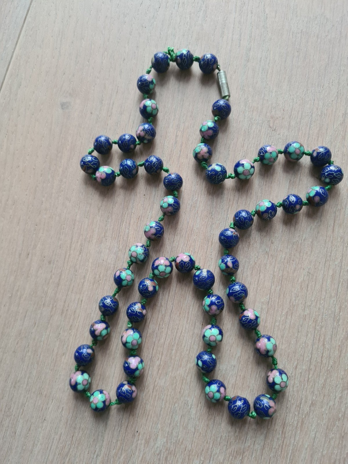 Vintage Cloisonné Ketting met Bloemenpatroon, Ophalen of Verzenden, Zo goed als nieuw, Blauw, Overige materialen