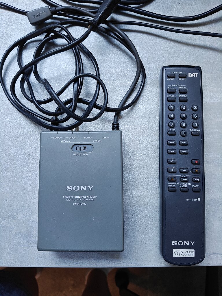 Sony RM-D100K remote control kit voor TCD-D100 DAT walkman, Ophalen of Verzenden, Walkman