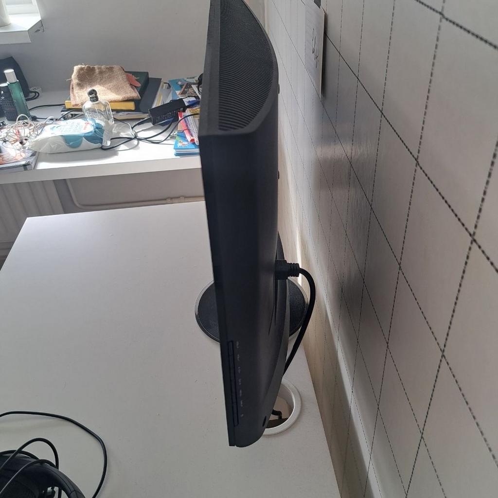 PS4 met controller, koptelefoon en beeldscherm, Ophalen of Verzenden, Gebruikt, Met 1 controller