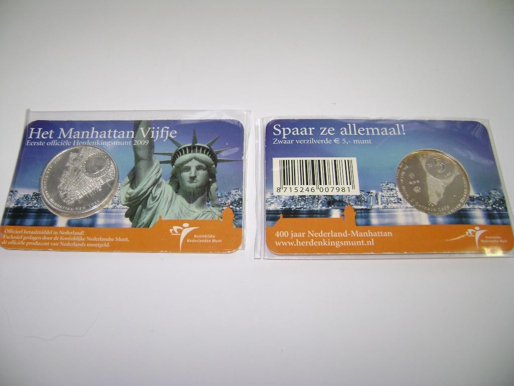 Het Manhattan Vijfje in Unc kwaliteit in Coincard, Ophalen of Verzenden, Koningin Beatrix, Euro's, Setje