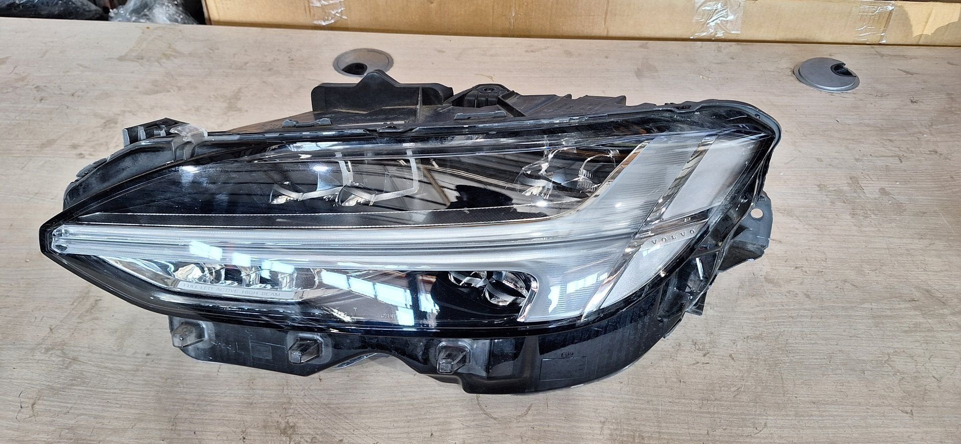Volvo S90, V90 koplamp 32338924 89916517, Auto-onderdelen, Gebruikt, -, -, Ophalen of Verzenden