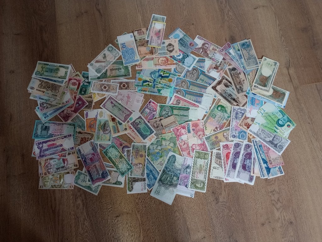Grote partij bankbiljetten (ca. 130 stuks) hele wereld, Postzegels en Munten, Munten en Bankbiljetten | Verzamelingen, Verzenden