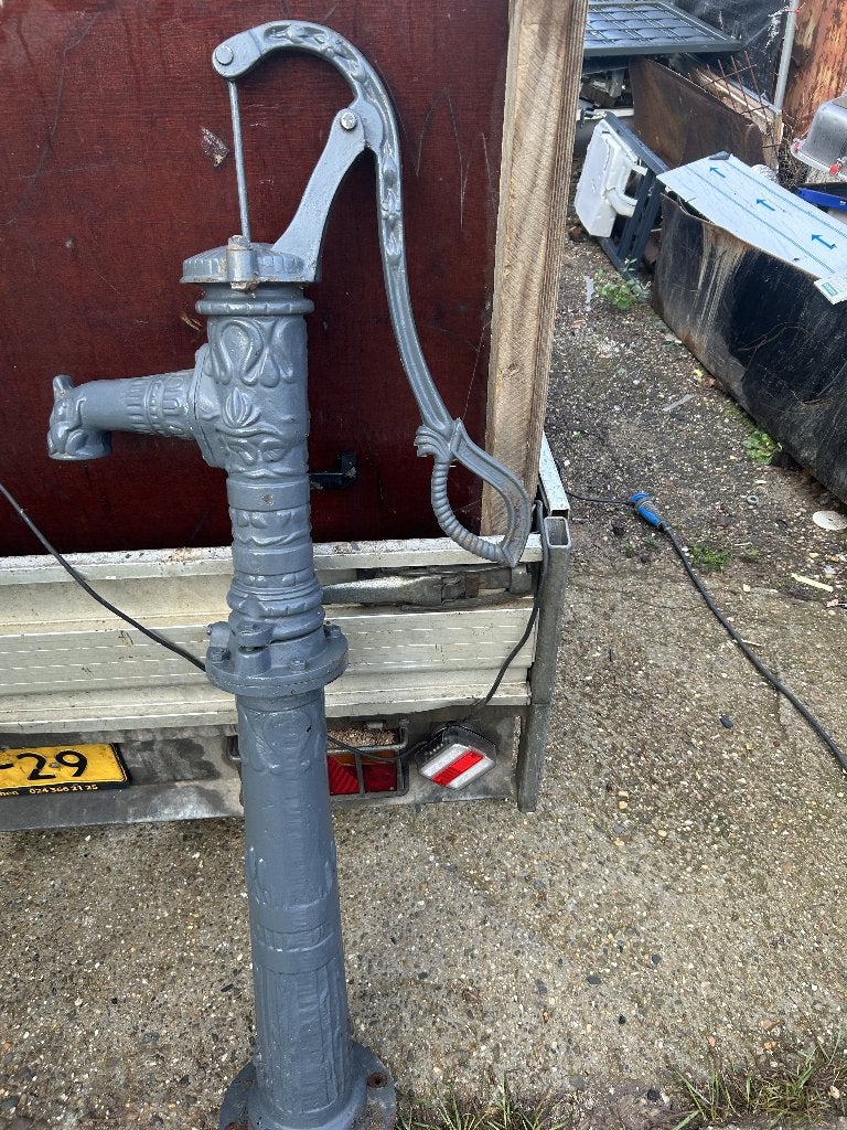 Gietijzeren waterpomp, Tuin en Terras, Ophalen, Gebruikt, Handmatig, Bronpomp