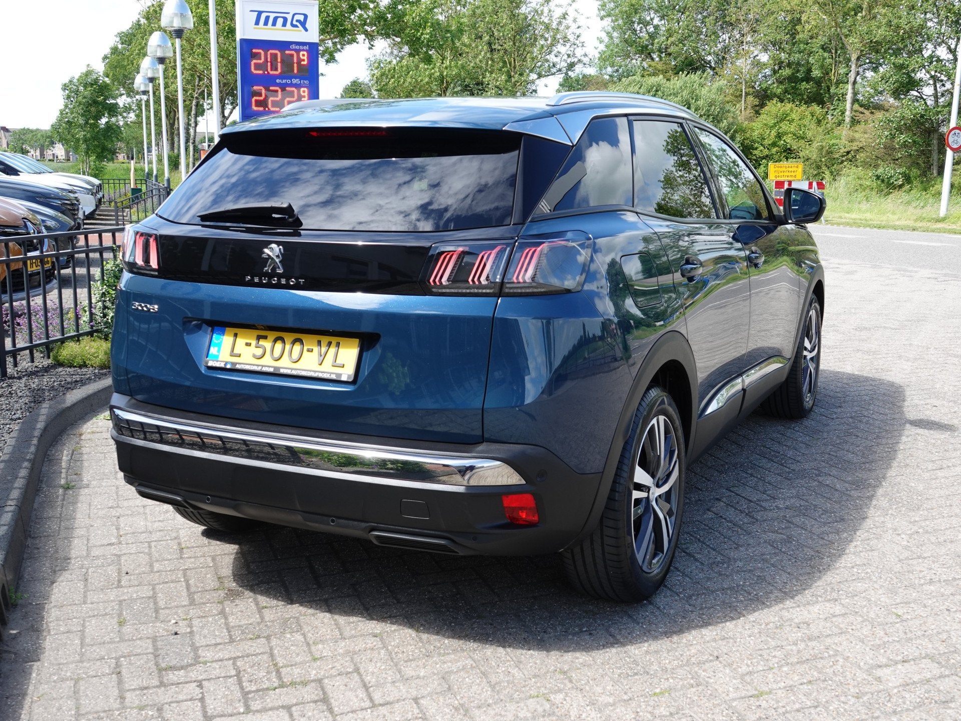 Peugeot 3008 1.2 PureTech 130PK Allure Pack AUTOM. | DB-RIEM, Gebruikt, 1199 cc, Blauw, Leder en Stof