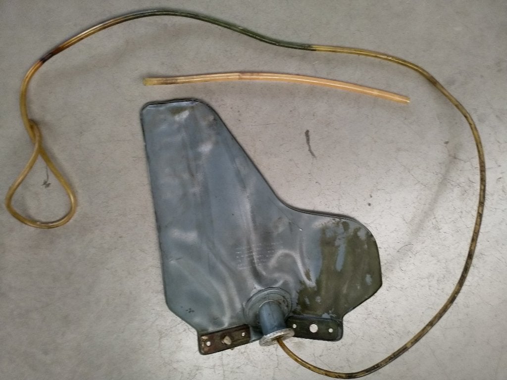 ruitensproeier reservoir fiat oltimer met sluitings dop, Ophalen of Verzenden, Gebruikt, Fiat