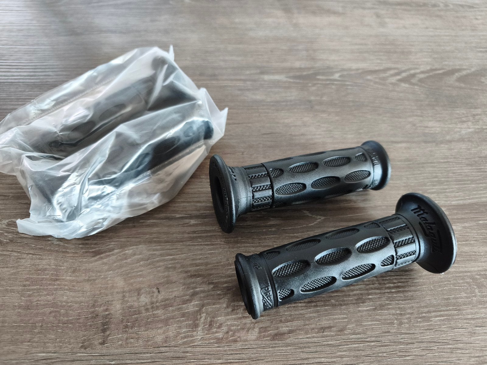 NIEUW Originele Malaguti handvaten F12 / F15, Ophalen of Verzenden, Nieuw, Overige typen, Overige merken