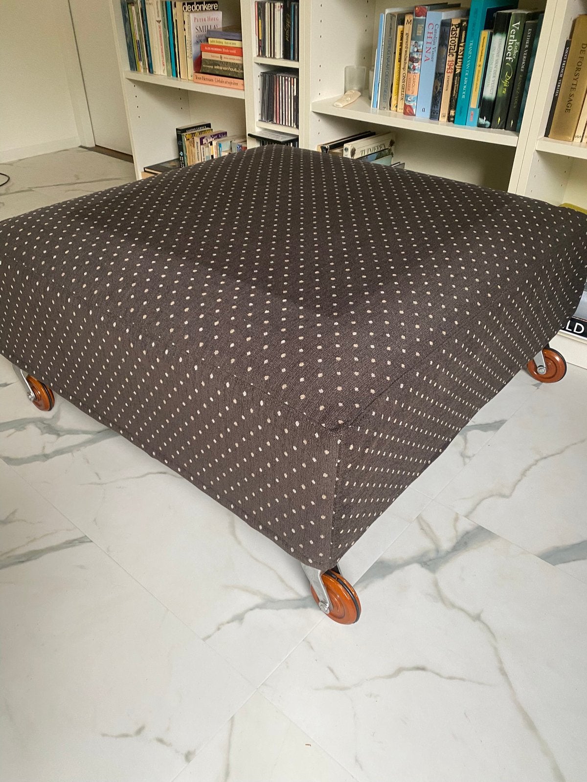 Hocker, Ophalen, Vierkant, 75 tot 100 cm, Zo goed als nieuw