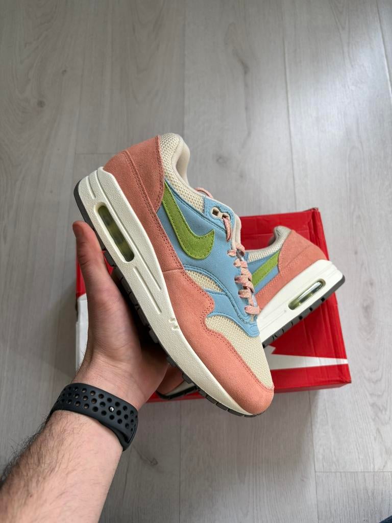 Nike Air Max 1 Light Madder Root 38.5, Ophalen of Verzenden, Zo goed als nieuw