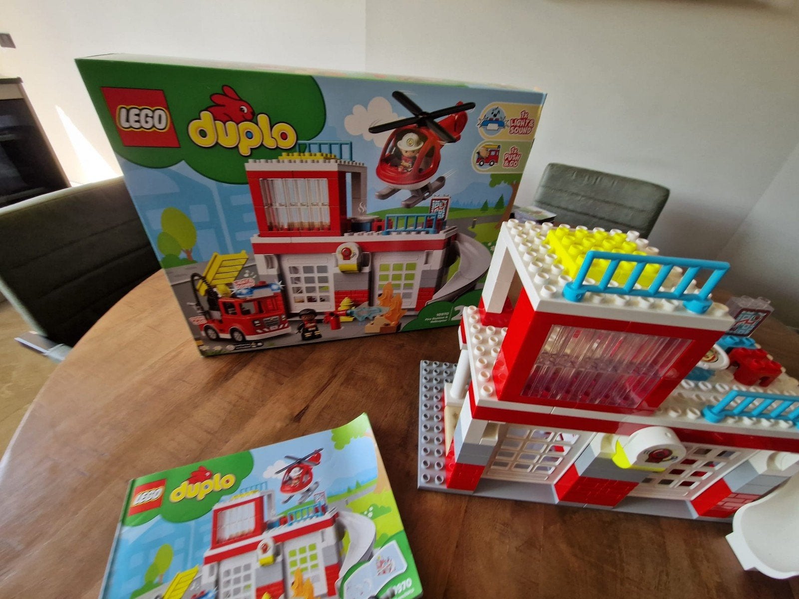 Duplo Brandweerkazerne 10970 - Compleet en Zo Goed als Nieuw, Kinderen en Baby's, Speelgoed | Duplo en Lego, Ophalen of Verzenden