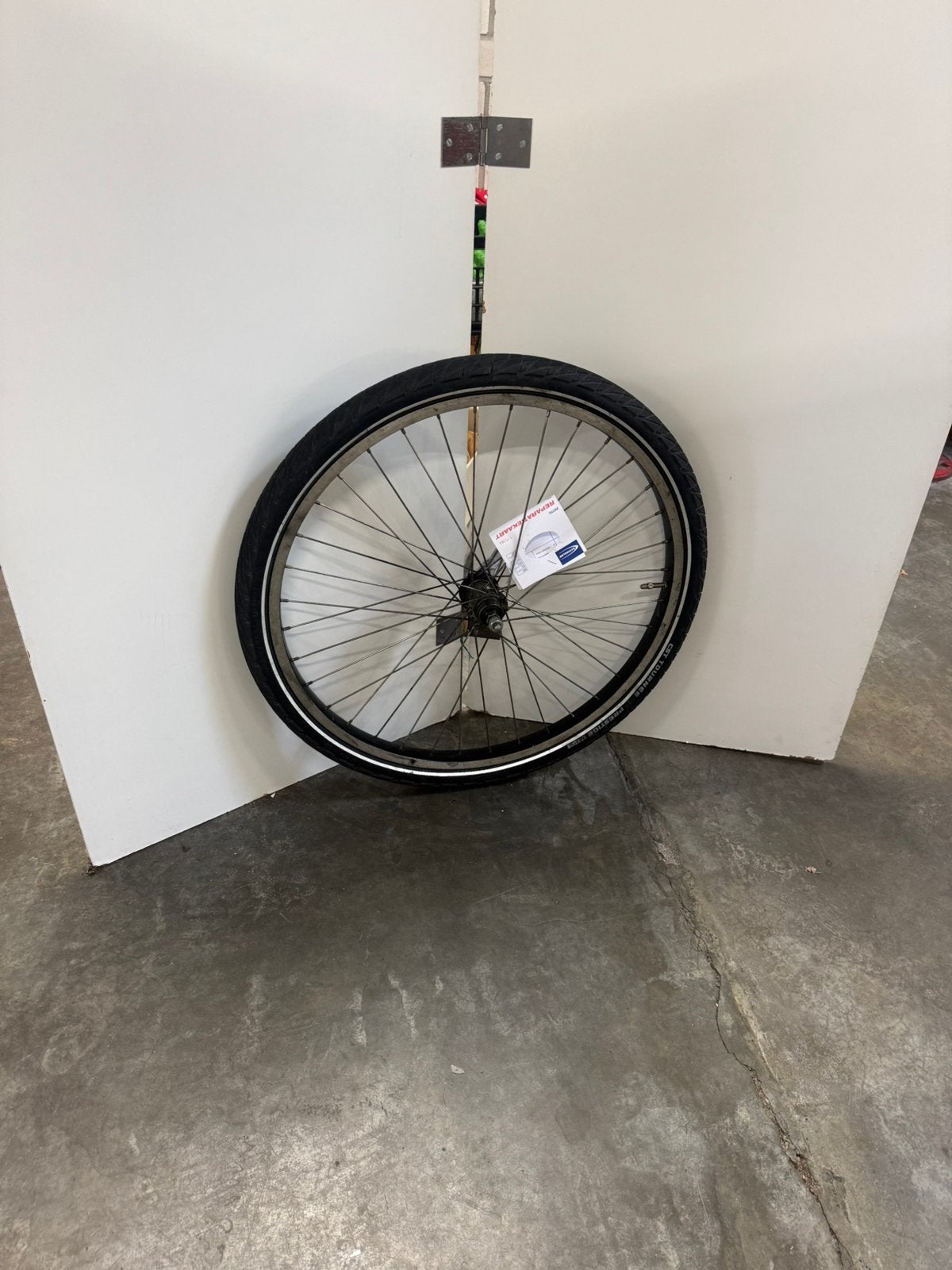 Achterwiel 26 x 1,75 remnaaf shimano zwarte velg (Nr: 2327), Ophalen, Zo goed als nieuw