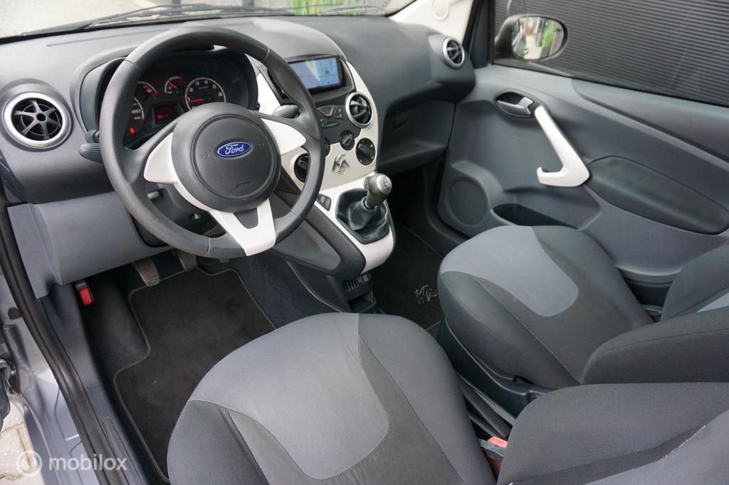 Ford Ka 1.2 Titanium X Apple CarPlay Centr Vergr Airco, Auto's, Ford, Voorwielaandrijving, Gebruikt, 1242 cc, 4 cilinders