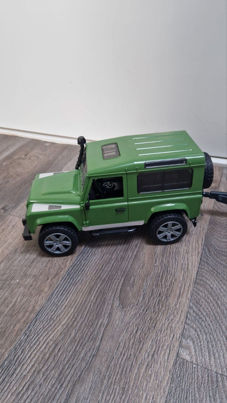 Land rover van Bruder., Ophalen