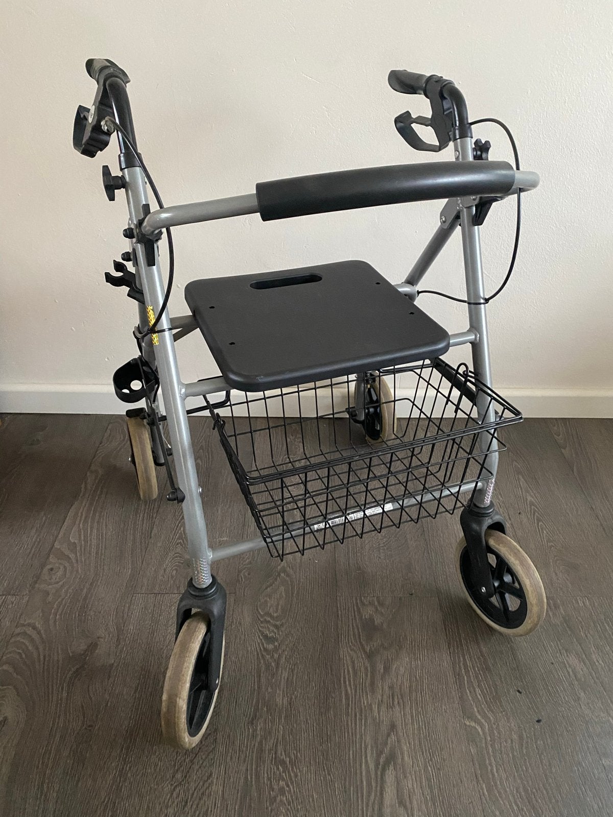 Rollator Drive Gigo 2G, Ophalen, Gebruikt