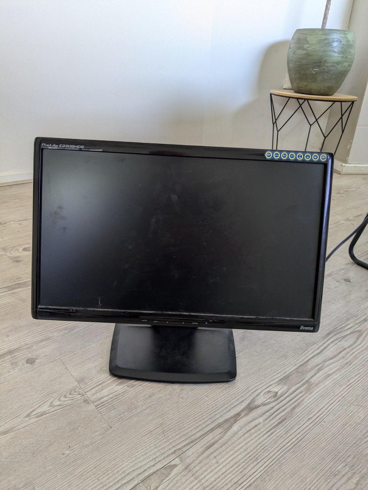 Iiyama ProLite E2208HDS Monitor - Gebruikt, Ophalen, Gebruikt, Iiyama, 60 Hz of minder