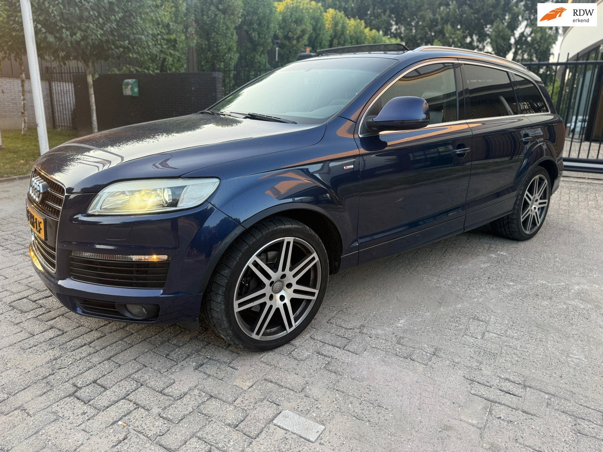 Audi Q7 3.6 FSI quattro Pro Line 4+2 S- LINE, Automaat, Gebruikt, 2210 kg, Blauw