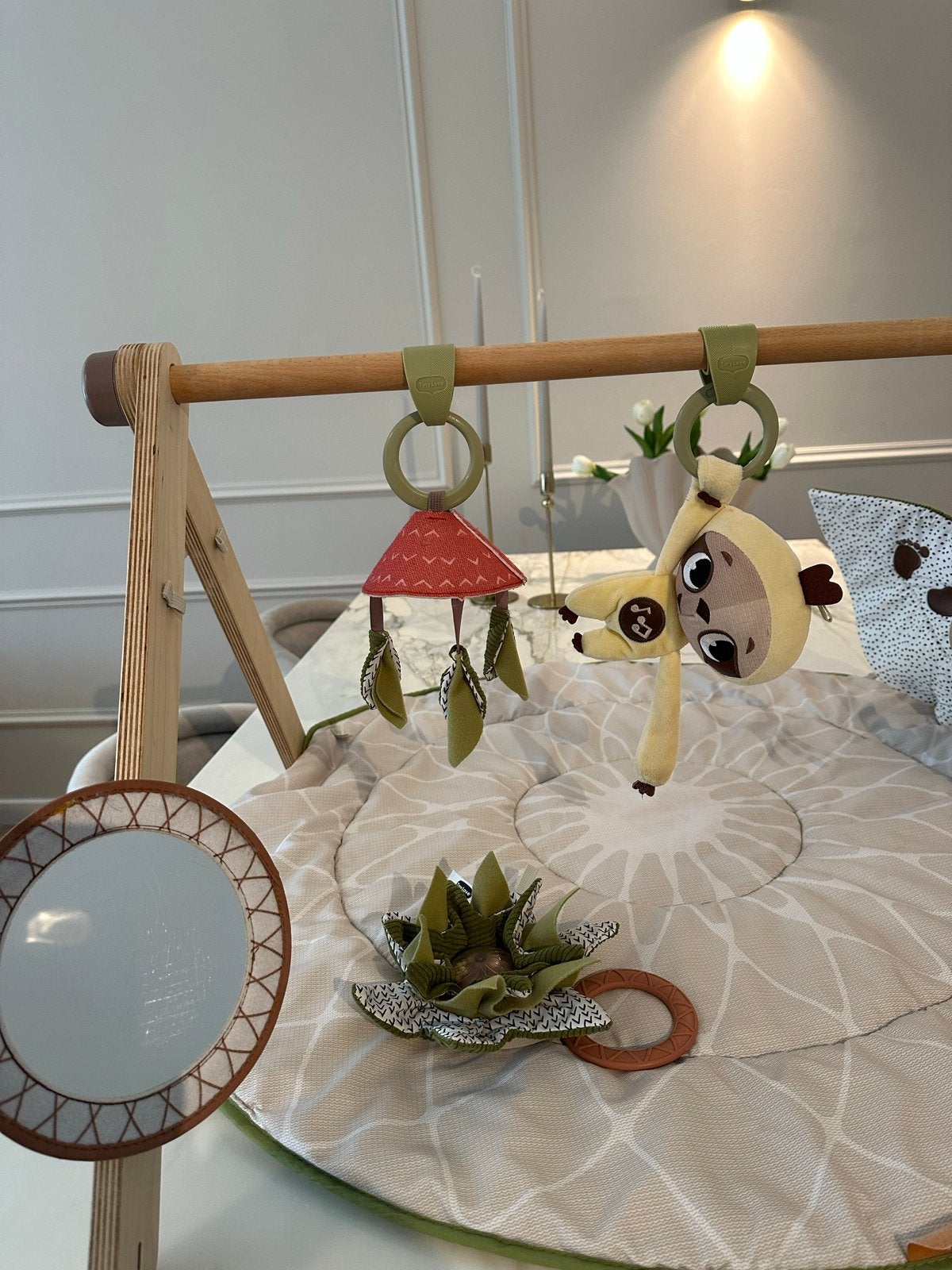 Tiny Love Babygym met speelkleed en diverse speeltjes, Ophalen of Verzenden, Zo goed als nieuw, Babygym