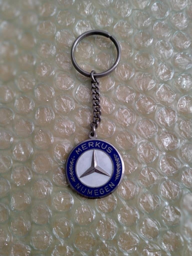 Vintage Mercedes-Benz Merkús Nijmegen sleutelhanger, Ophalen of Verzenden, Gebruikt, Merk