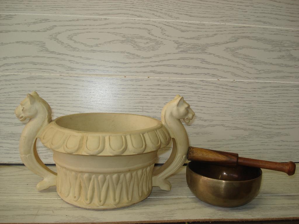 3 delig  Vijzel  inc inner koperen schaal   24 cm Groot, Antiek en Kunst, Antiek | Koper en Brons, Ophalen of Verzenden, Brons