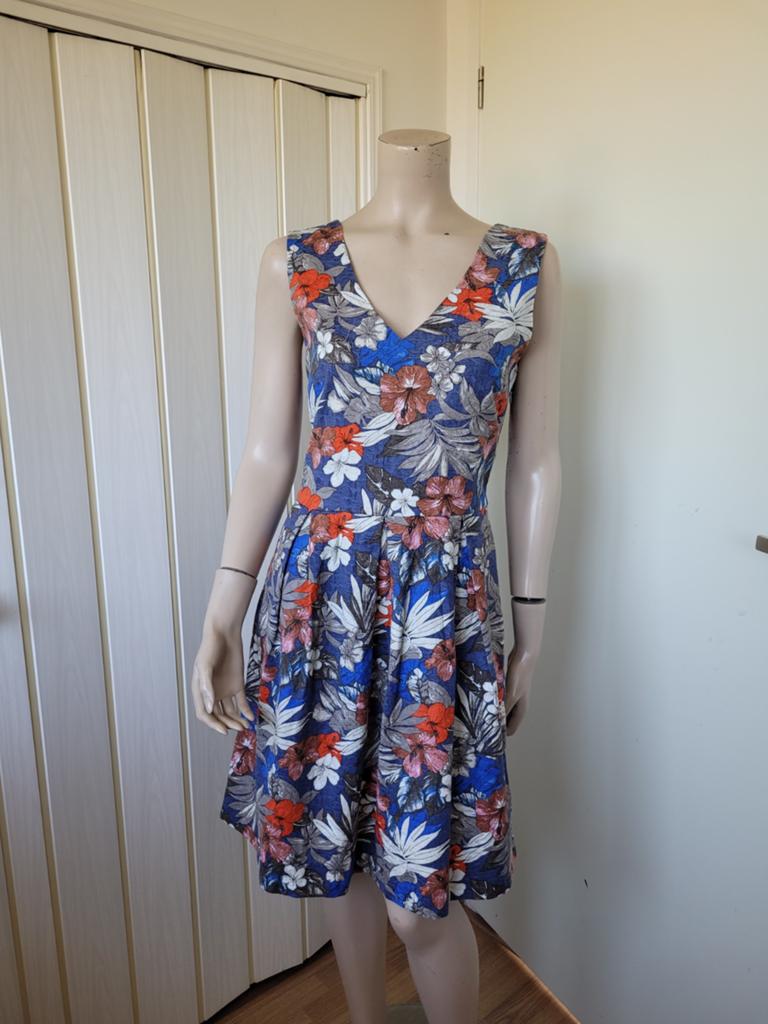Kookai jurk bloemen zomer maat 38/M blauw, Maat 38/40 (M), Blauw, Kookai, Ophalen of Verzenden