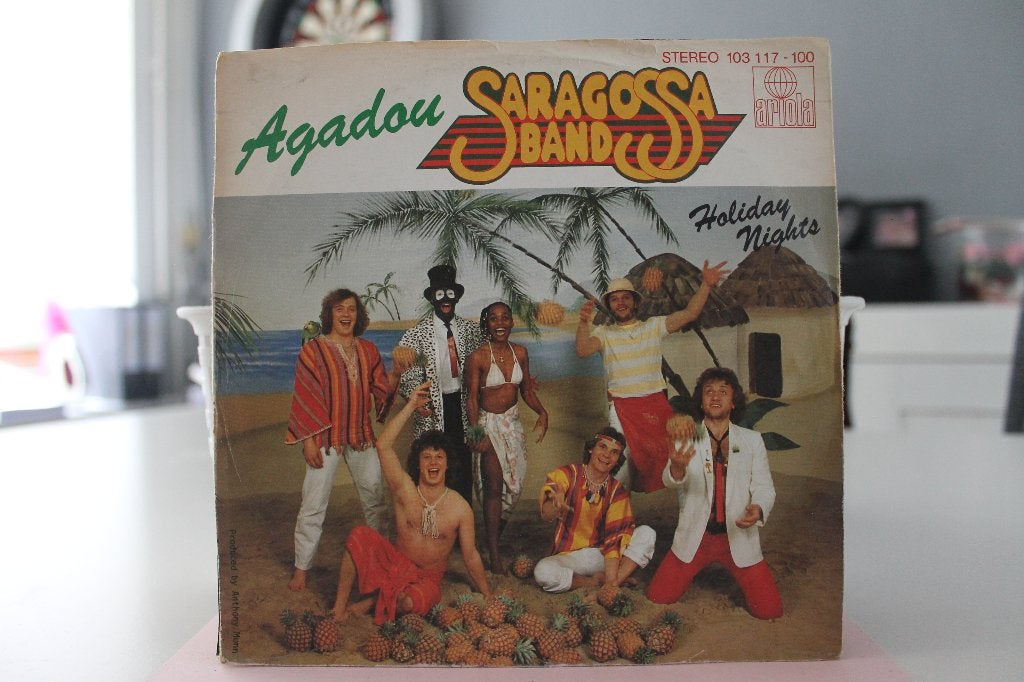 7" Single Saragossa Band - Agadou / Holiday Nights, Cd's en Dvd's, Vinyl Singles, Gebruikt, 7 inch, Ophalen of Verzenden, Pop