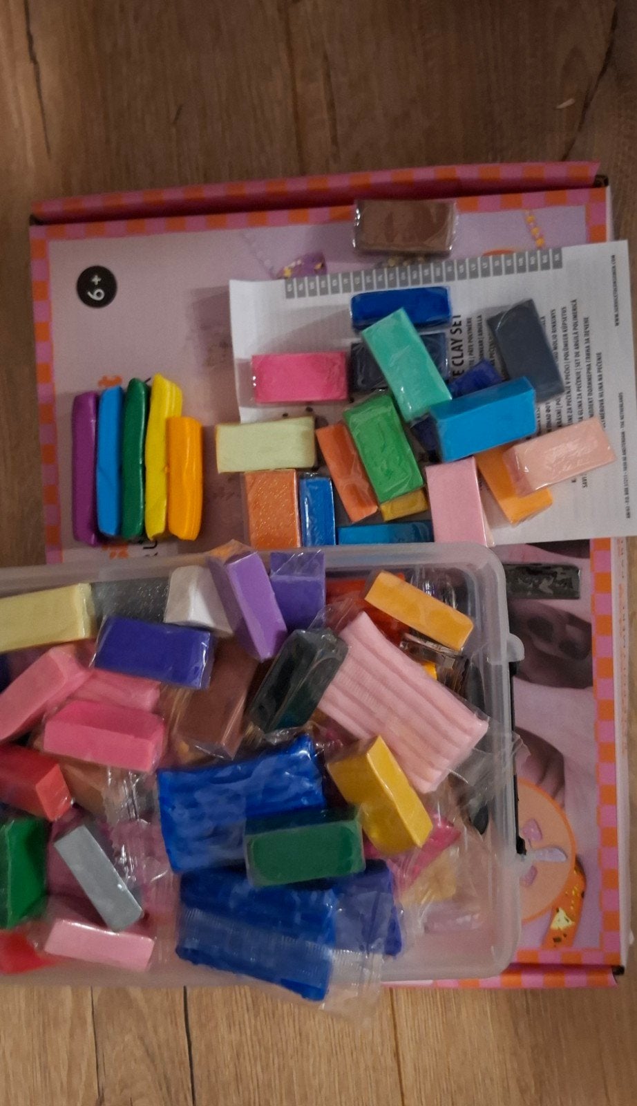 Groote hoeveelheid polimeer klei, Hobby en Vrije tijd, Ophalen, Overige thema's, Nieuw, Meerkleurig
