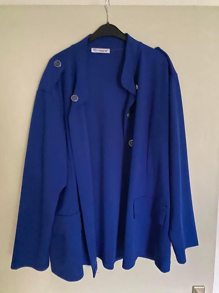Magna jasje maat 52/54, Kleding | Dames, Grote Maten, Ophalen of Verzenden, Zo goed als nieuw, Zwart