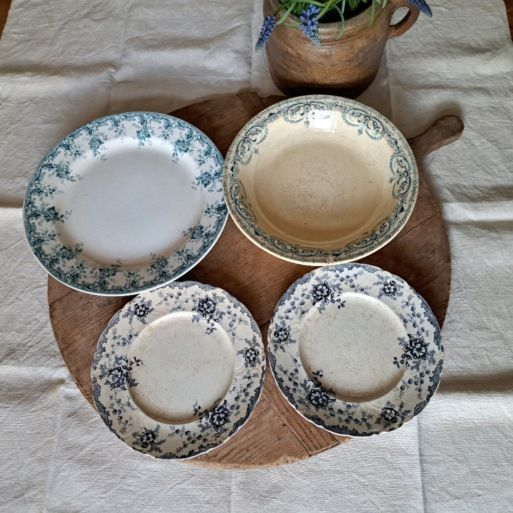 Oud porseleinen bord schaal Service Guirlande Andrée Etage3, Huis en Inrichting, Woonaccessoires | Overige, Gebruikt, Ophalen of Verzenden