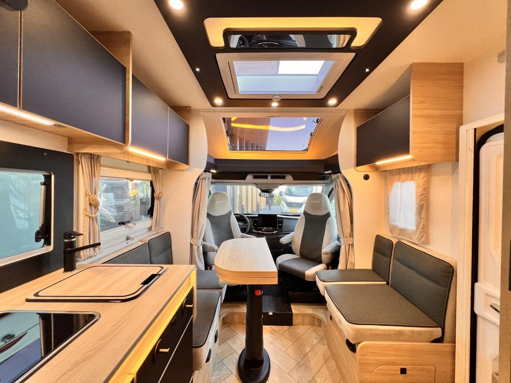 Chausson Etape Line 777 zonder hefbed, Ringverwarming, Ford, Diesel, Luifel