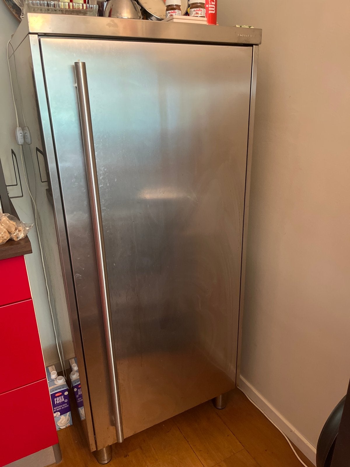 Solitaire RVS Koelkast - Gebruikt, 200 liter of meer, 60 cm of meer, Zonder vriesvak, Gebruikt