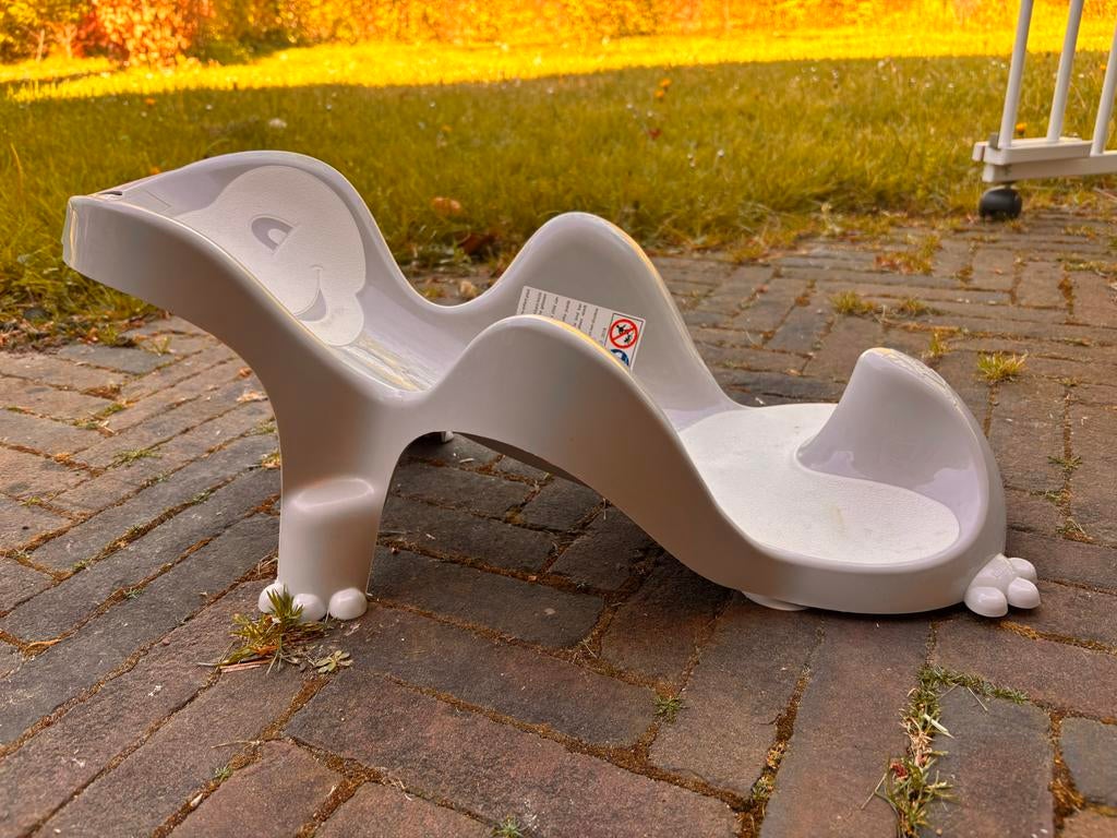 Baby badhouder - comfortabel en veilig badderen, Zo goed als nieuw, Badzitje of Badring, Standaard, Ophalen