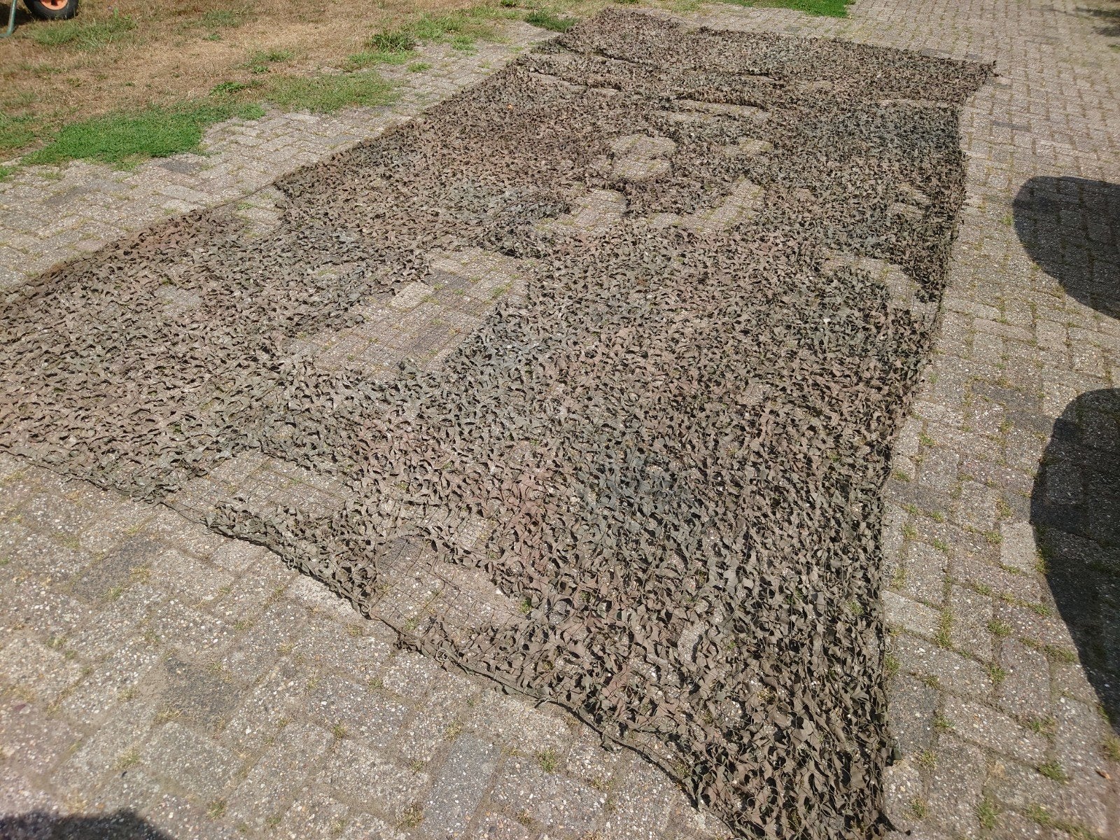 Camouflagenetten 6x3M gebruikt kan gat in zitten., Ophalen, Landmacht