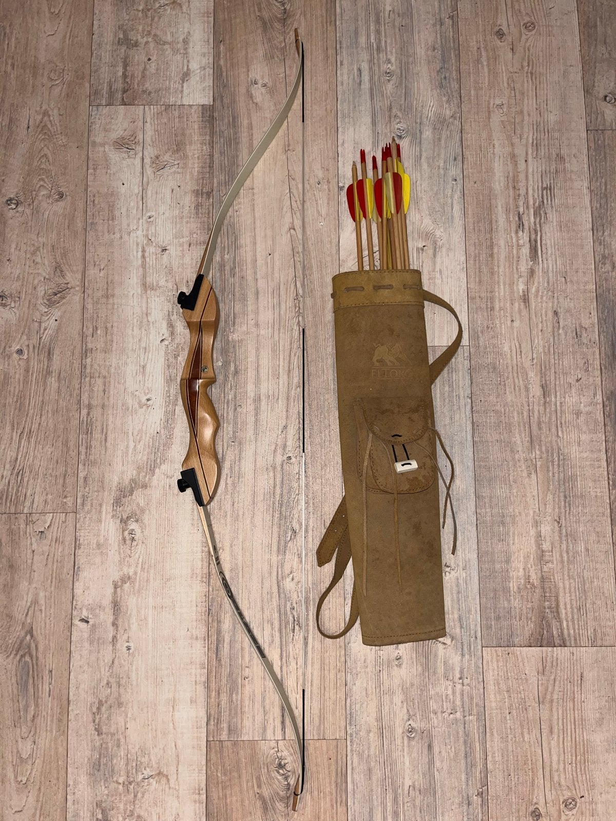 Core Archery Blaze Boog met pijlen en koker, Ophalen of Verzenden, Zo goed als nieuw, Recurveboog