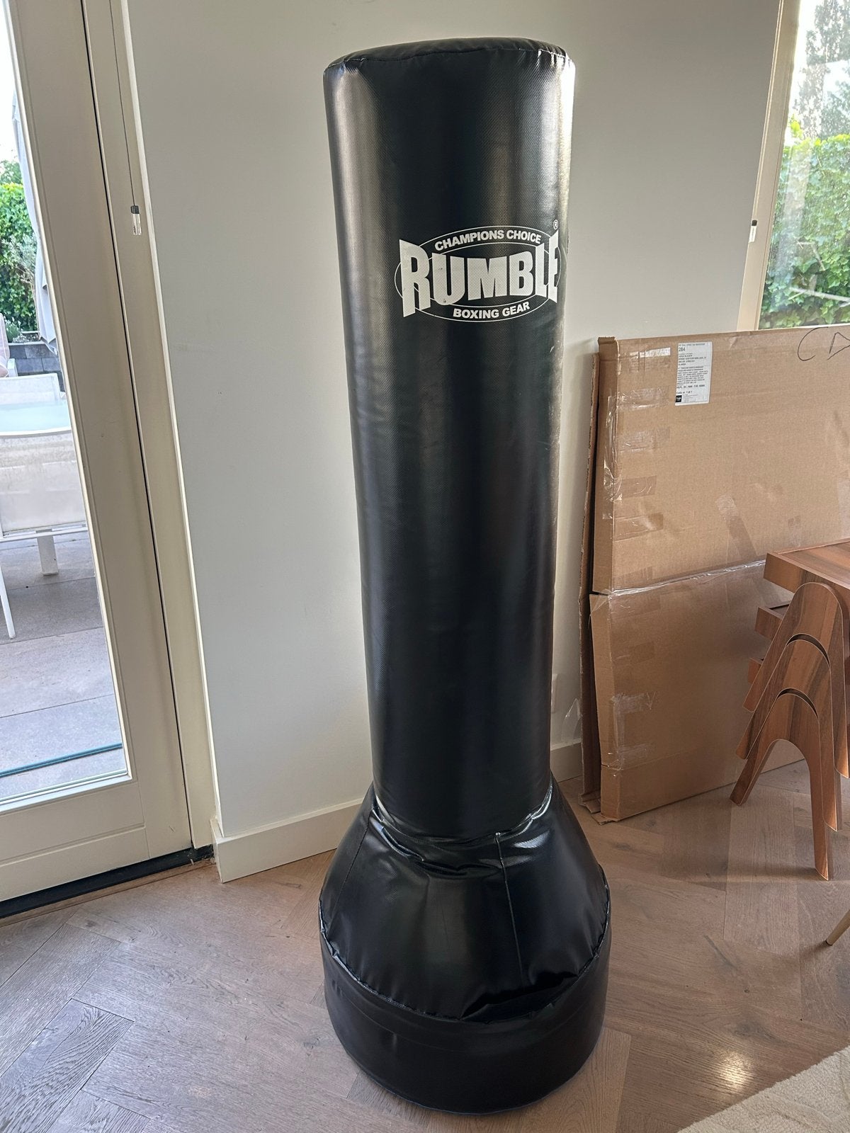Rumble Champions boksbal, Ophalen, Boksbal