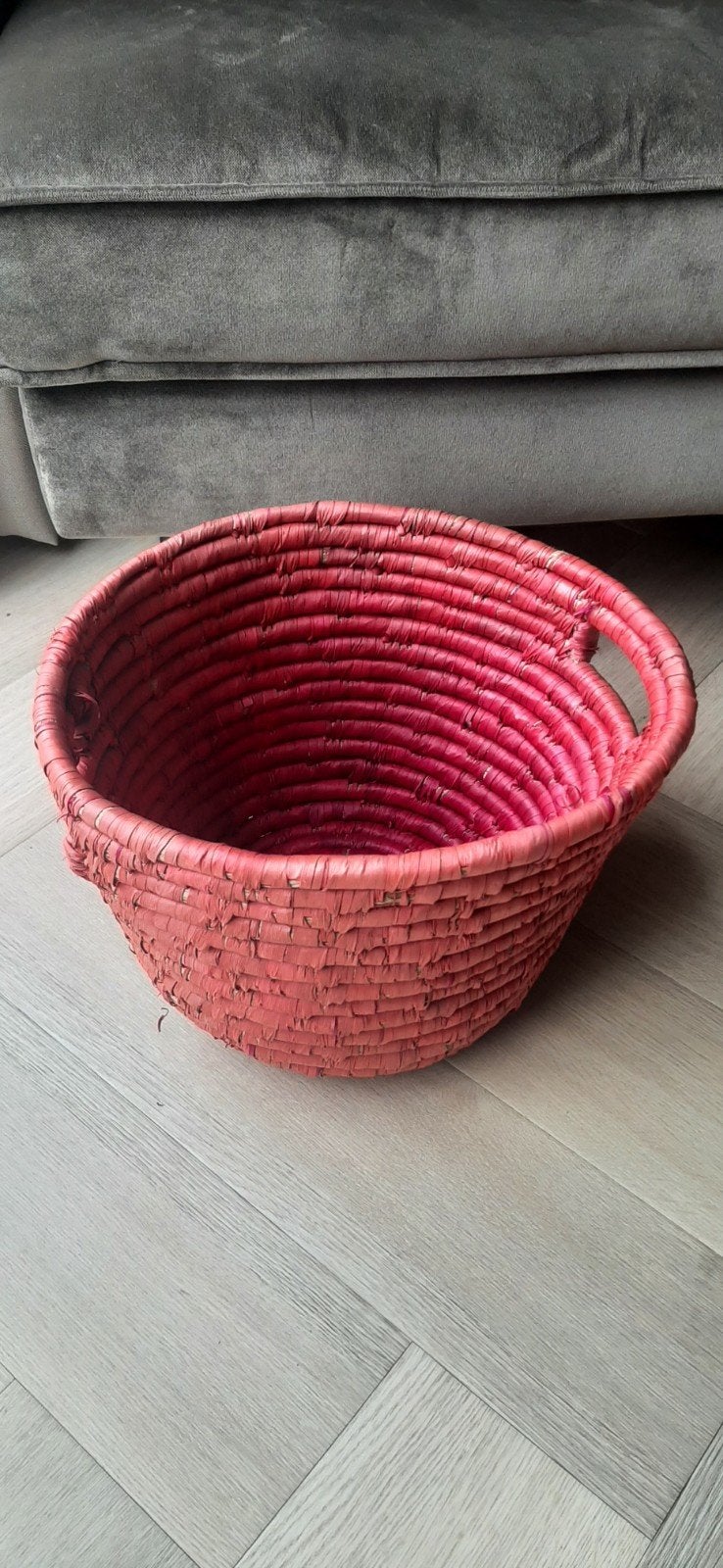 Mooie roze gevlochten mand - 26x32 cm, Ophalen