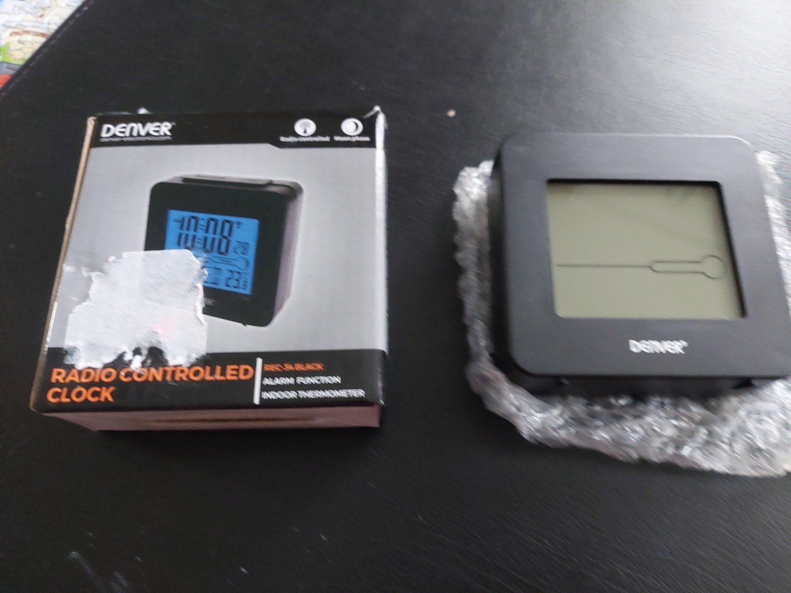 Denver Radio Controlled Wekker met Thermometer, Ophalen, Met thermometer, Nieuw, Denver