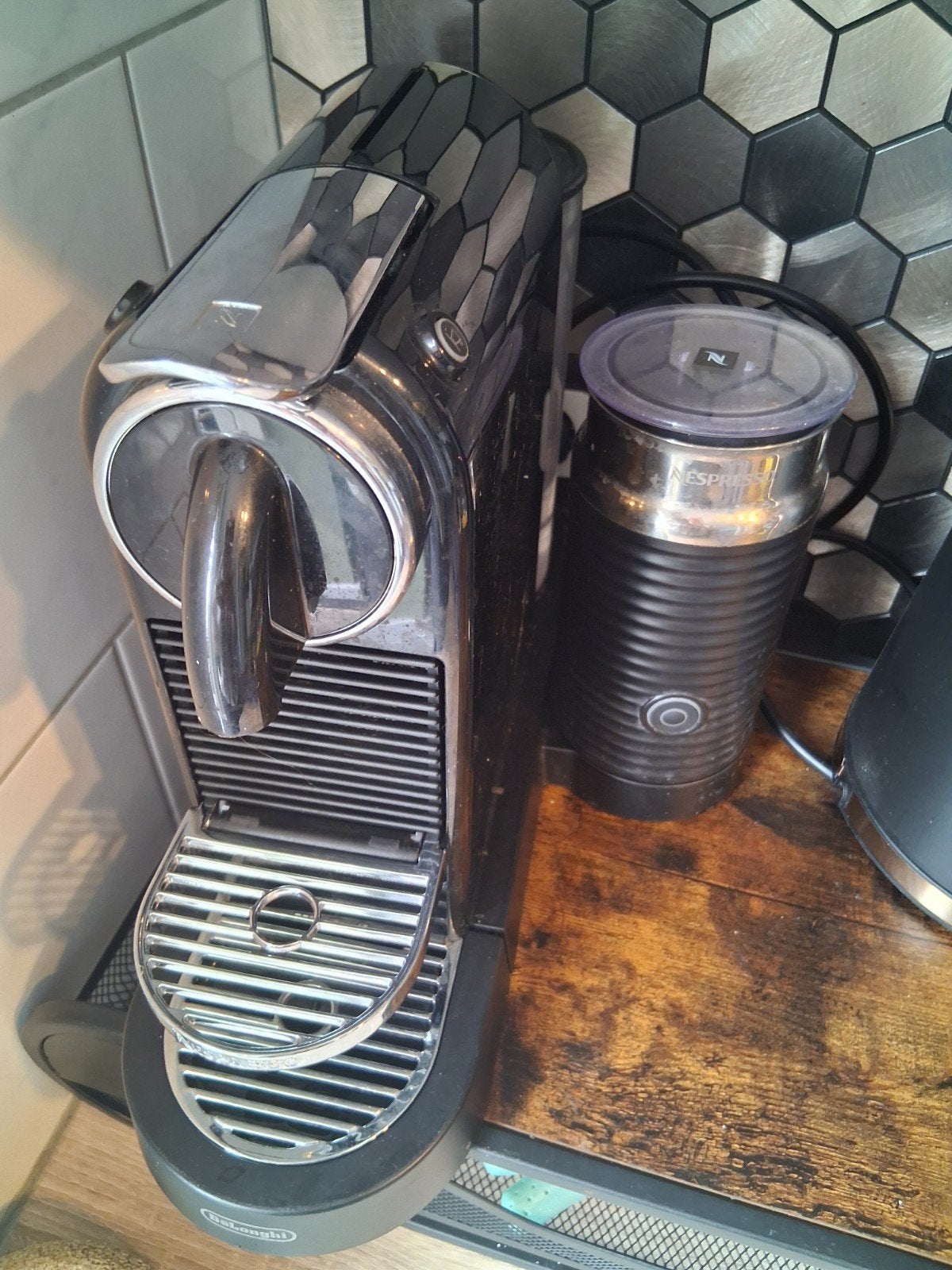 Nespresso Citiz en milk melkopschuimer, Witgoed en Apparatuur, Koffiezetapparaten, Ophalen of Verzenden, Gebruikt, Koffiemachine