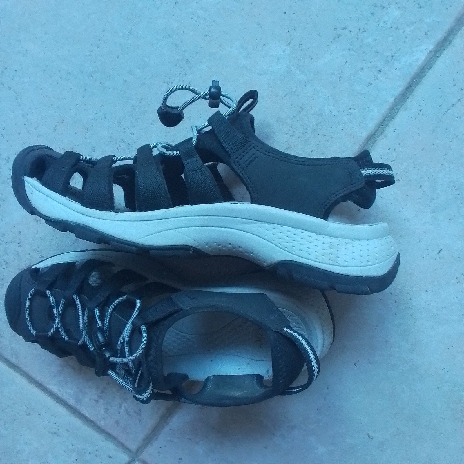 Keen sandalen 39, Kleding | Dames, Keen, Zwart, Zo goed als nieuw, Sandalen of Muiltjes